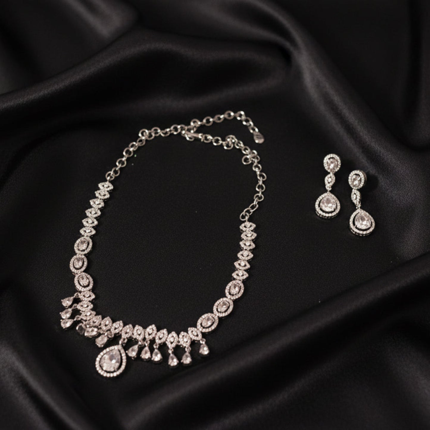 Necklace AD 106S